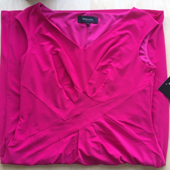 Dress w/Tag - Picture 4 of 4